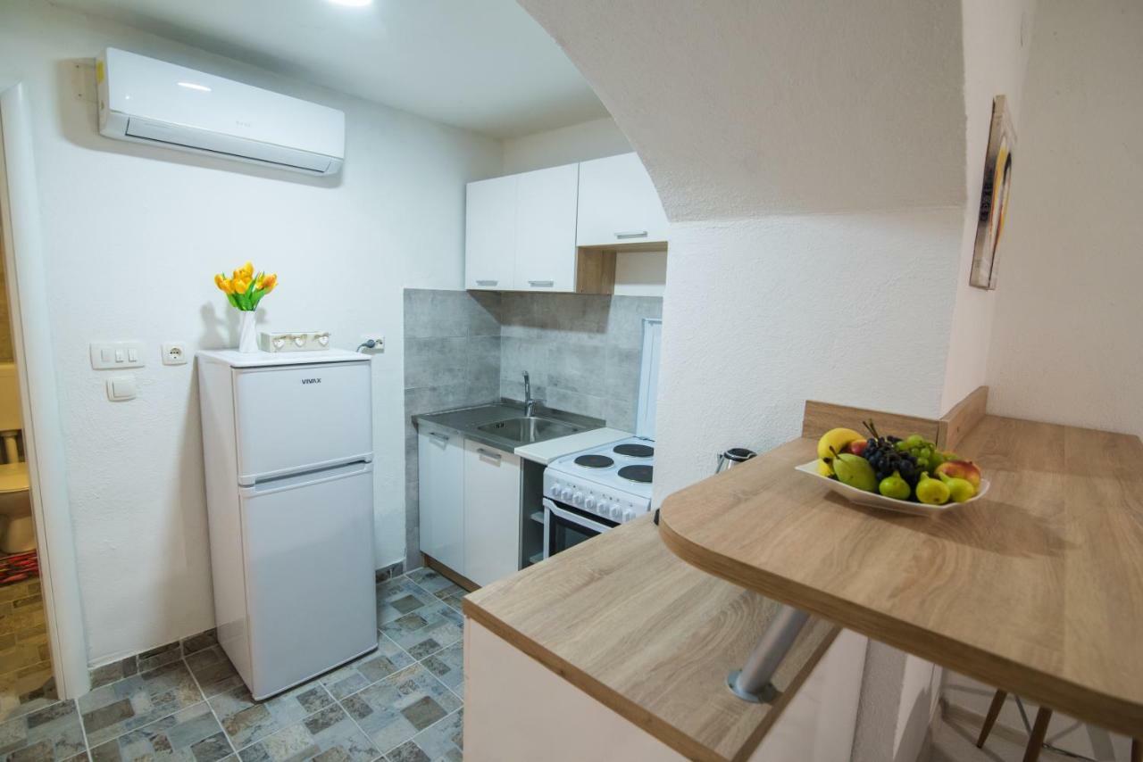Love Apartments Mostar Buitenkant foto