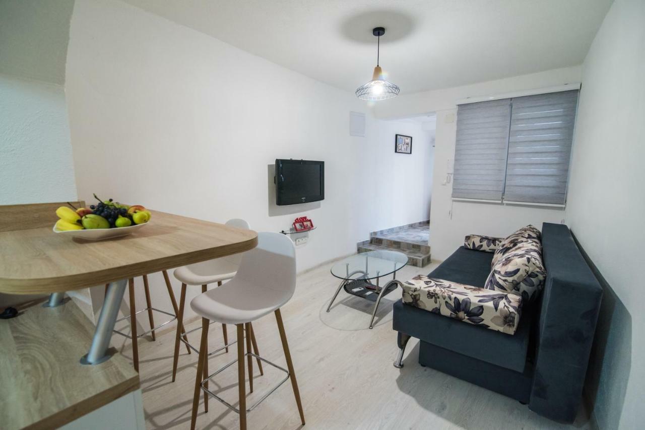 Love Apartments Mostar Buitenkant foto